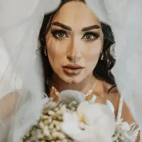 آتلیه عکاسی و فیلمبرداری عروسی ، فرمالیته،هلی‌ شات