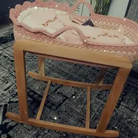 کریر تریکو همراه با پایه