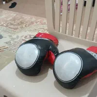 یه جفت دستکش بوکس