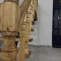 پله چوبی و پله گرد نرده چوبی