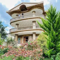 کاخ-ویلای-لاویج-سنددار-دید-کامل-دامنه