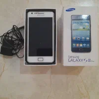 گوشی موبایل و قاب گوشی