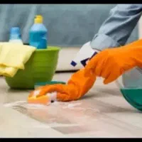 نیازمندخانم برای تمیزکاری