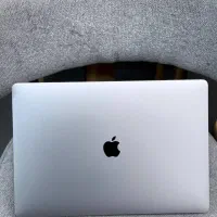 macbook pro 2019 تاچ بار و گرافیکی