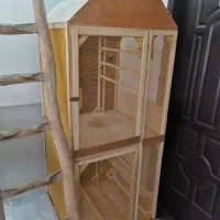 قفس چوبی بزرگ