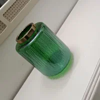 گلدون شیشه‌ای سبز