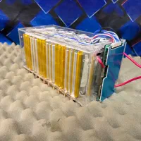 باتری ups یو پی اس لیتیوم