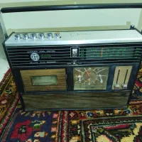 رادیو قدیمی آنتیک|کلکسیون اشیاء عتیقه|سلماس, |دیوار