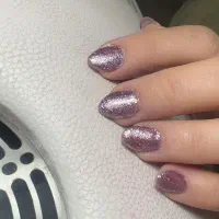 ناخن زیبا و دستان مرتب رابه ما بسپارید