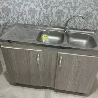 چند عدد کمد دیواری کابینت و سینک ظرفشوی