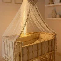 گهواره کنارمادر