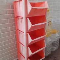 قفسه پلاستیکی ابزار و دبه ترشی