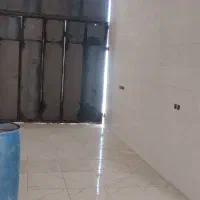 مغازه 100منری جمهوری