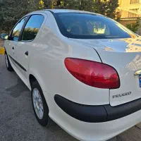 پژو 206 SD V8 ، مدل ۸۸ ، فابریک ، کم کارکرد|خودرو سواری و وانت|شیراز, فرهنگ شهر|دیوار