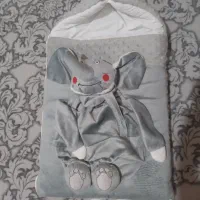 قنداق فرنگی نوزاد