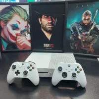 XBOX ONE S یکترابایت دودسته|کنسول، بازی ویدئویی و آنلاین|خمینی‌شهر, |دیوار