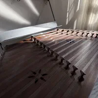 سنتور دوازده خرک ملک شاه زمانی|سازهای سنتی|ری, دیلمان|دیوار