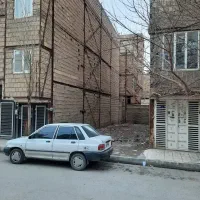 100-متر-با-پروانه-دور-غلاف