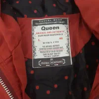 بارونی|لباس|اقبالیه, |دیوار