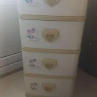 شلف مرتب تمیز
