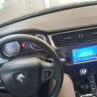 تارا مشکی