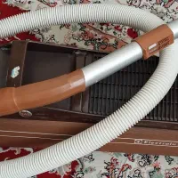 جاروبرقی الکترولوکس