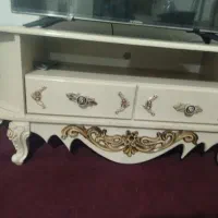 میز تلویزیون|میز تلویزیون|ری, علایین|دیوار