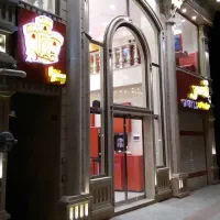 استخدام پیک موتوری