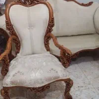 فروشنده خانم مبلمان