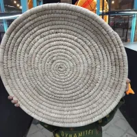 طبق وصنایع دستی حصیری