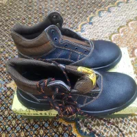 کفش کار|کیف، کفش، کمربند|تهران, بروجردی|دیوار