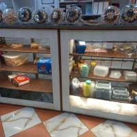 ۳ عدد ویترین چوبی