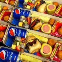 پک دفاع پایان‌نامه،پذیرایی شیک با بودجه شما