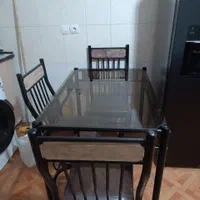 میز ناهار خوری۴نفره