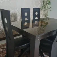 میز غذاخوری شش نفره در حد نو|میز و صندلی غذاخوری|شیراز, زرهی|دیوار