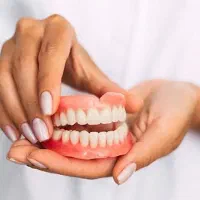 ساخت دندان مصنوعی