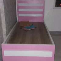 تخت یکنفره دخترانه صورتی