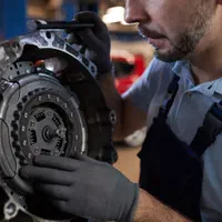 تخصص ما تعمیر گیربکس و تعویض کیت کلاچ|خدمات موتور و ماشین|مشهد, ده دی|دیوار