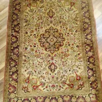 فرش تمام ابریشم انتیک