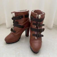 نیم بوت چرم