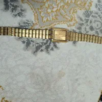 ساعت قدیمیه خیلی وقته استفاده نشده