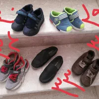 تعدادی صندل و کفش و کتونی پسرانه سالم و تمیز|کفش و لباس بچه|اراک, |دیوار