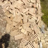 اجر سوراخ دار زیر قیمت