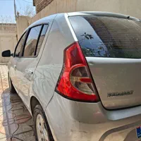 ساندرو مدل ۹۶ اتوماتیک رنگ نقره ای سالم بدون رنگ|خودرو سواری و وانت|کرمان, |دیوار