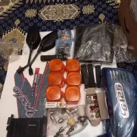 لوازم موتور هوندا و اپاچی وپالس برچسب