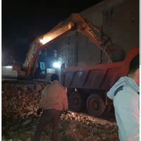 نیازمند اکیپ حمل خاک و نخاله با کامیون