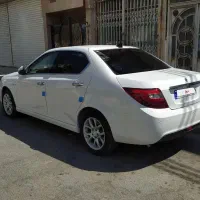 دنا پلاس اتوماتیک، مدل ۱۴۰۴