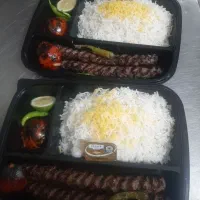 کمک اشپز و کار ساده خانم واقا