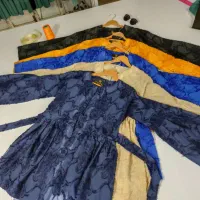 تعدادی شومیز بلند و فری سایز حراج