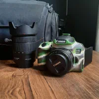 دوربین کانن 850d canon با لنز ۱۸-۱۳۵ و 50m f1.8|دوربین عکاسی و فیلم‌برداری|کرج, فاز ۱ مهرشهر|دیوار